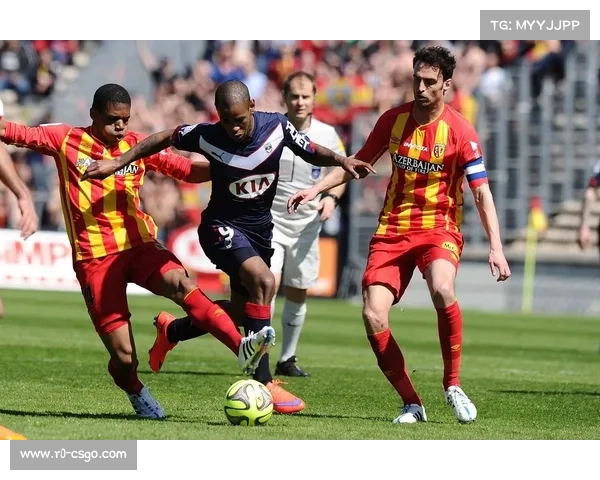 雷恩客场1-3不敌朗斯，恩博洛进球难掩球队整体失利